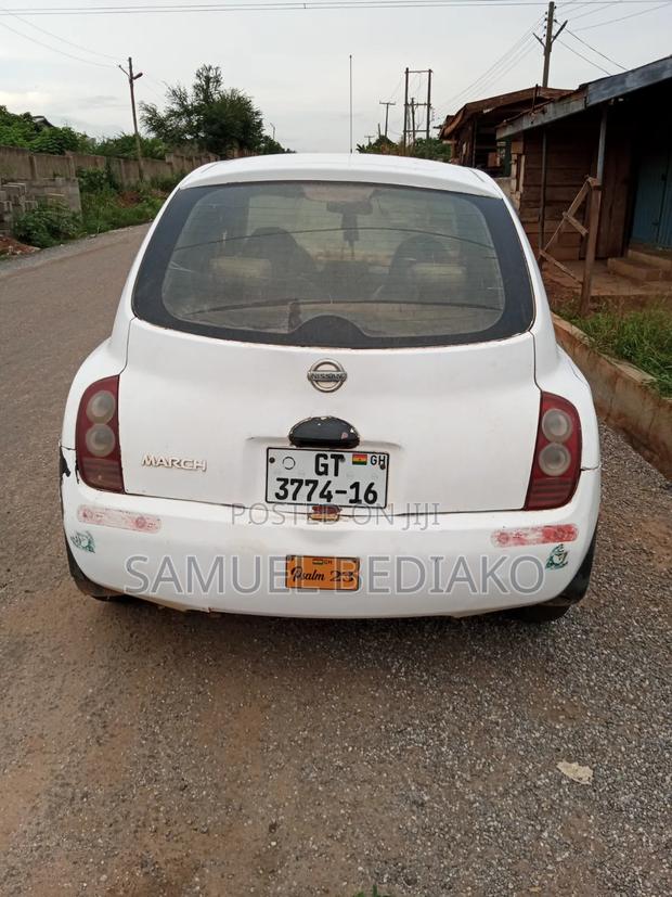 Nissan March 1.2 FWD 2006 White