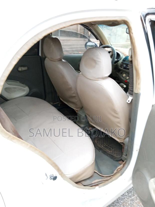 Nissan March 1.2 FWD 2006 White
