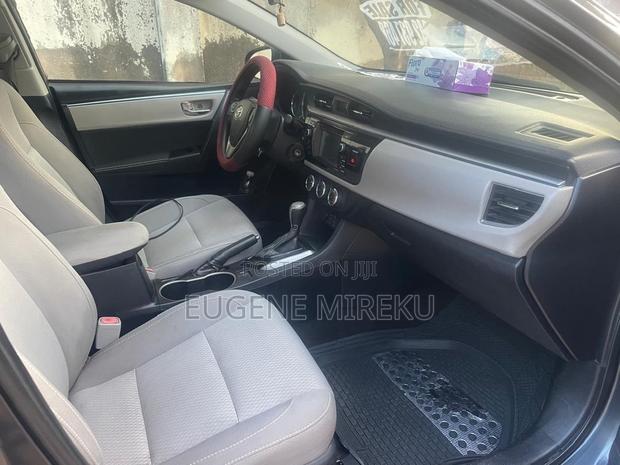 Toyota Corolla 2016 Blue
