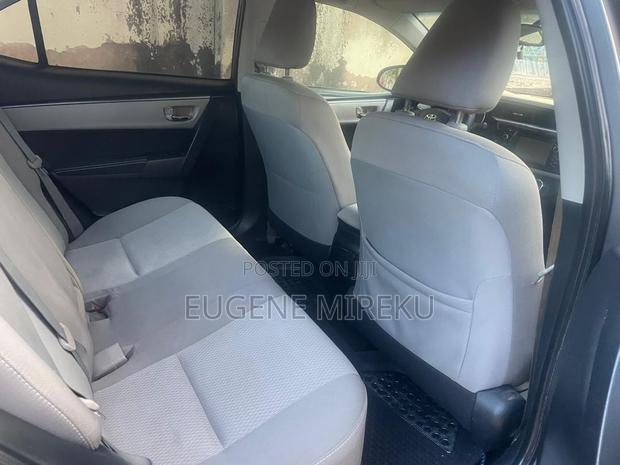 Toyota Corolla 2016 Blue