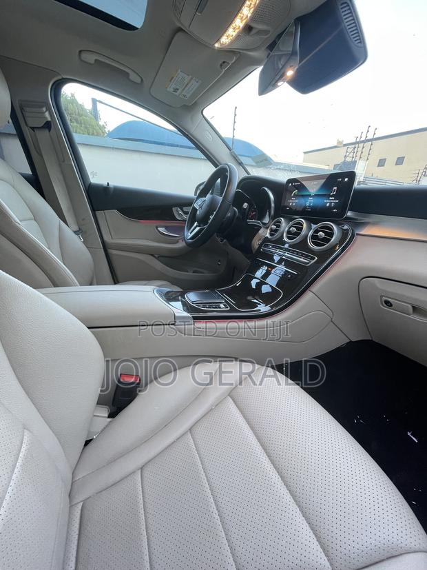 Mercedes-Benz GLC-Class 2022 Gray