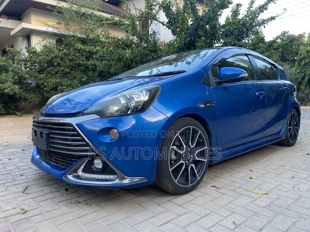 Toyota Aqua 2015 Blue