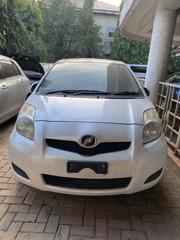 Toyota Vitz 2010 White for sale