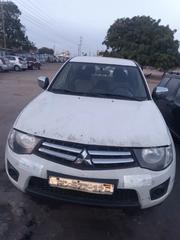 Mitsubishi L200 Double Cab 2.5 180hp 4WD 2012 White for sale