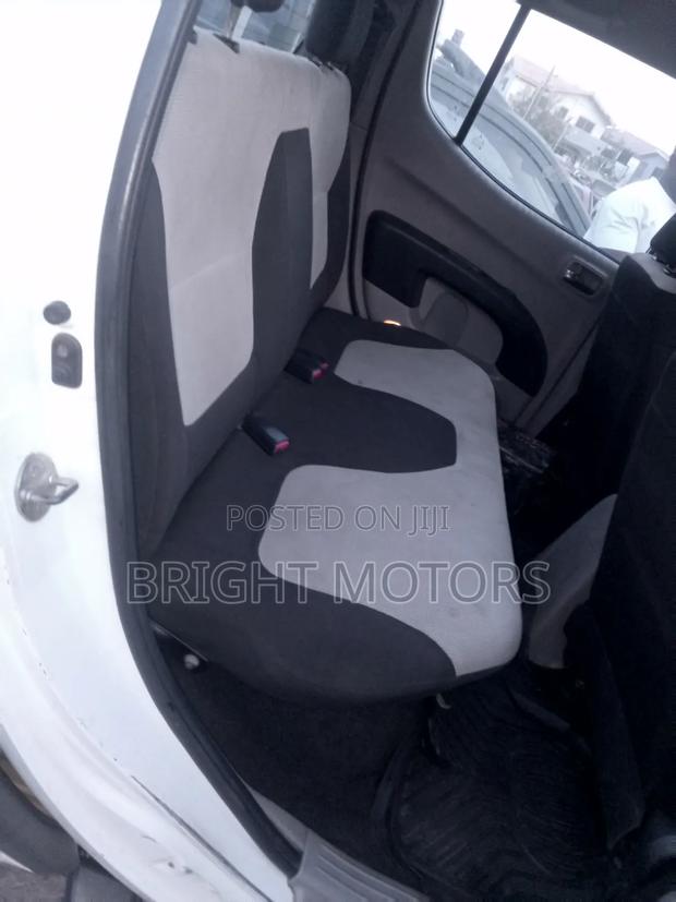 Mitsubishi L200 Double Cab 2.5 180hp 4WD 2012 White
