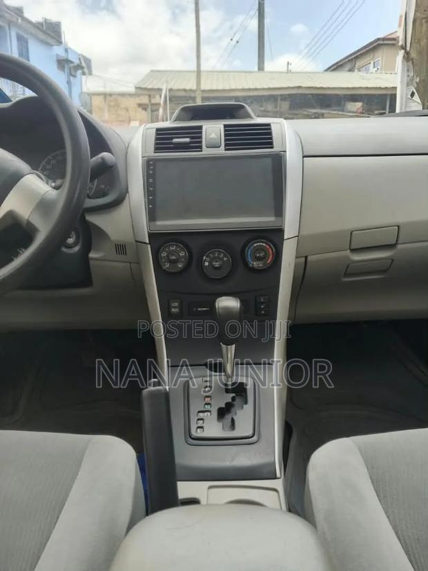 Toyota Corolla 2013 Red