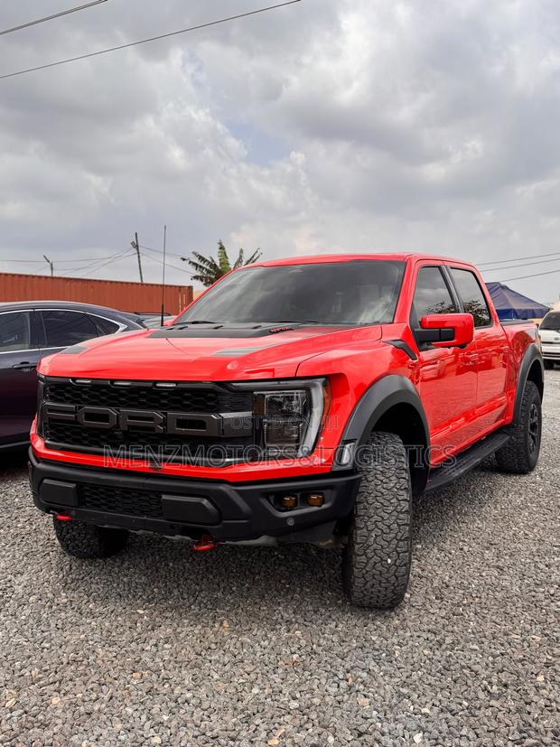 Ford F-150 Raptor 2023 Orange