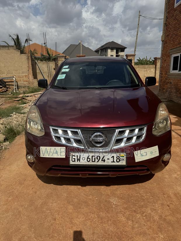 Nissan Rogue SV 2011 Red