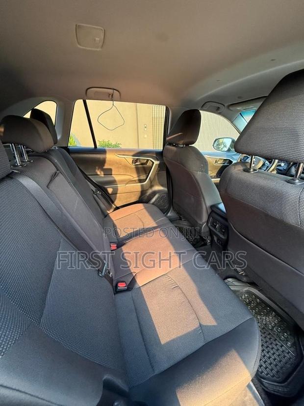 Toyota RAV4 LE AWD 2024 Black