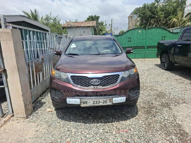 Kia Sorento 2011 Burgundy