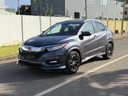 Honda HR-V Touring 2021 Gray for sale