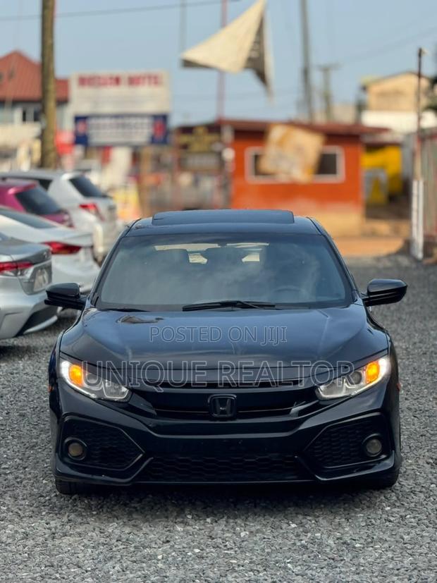 Honda Civic EX 4dr Hatchback (1.5L 4cyl) 2017 Black
