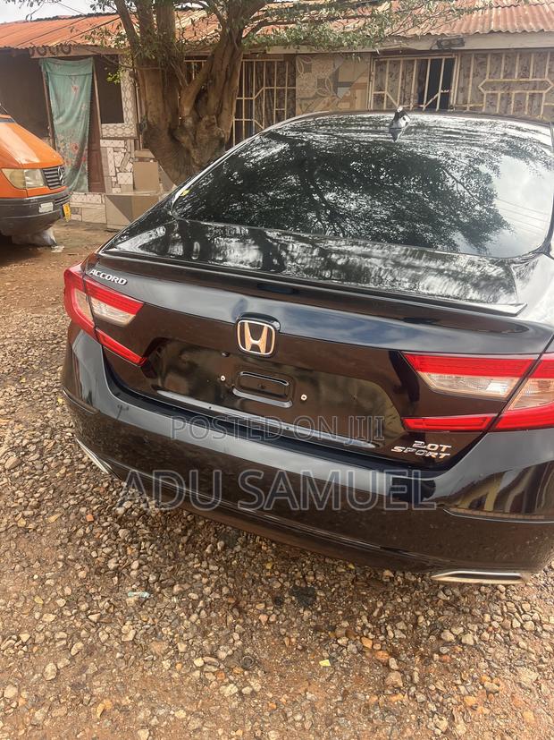 Honda Accord Sport 2.0T 2018 Red