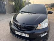 Toyota Yaris 2012 Black for sale