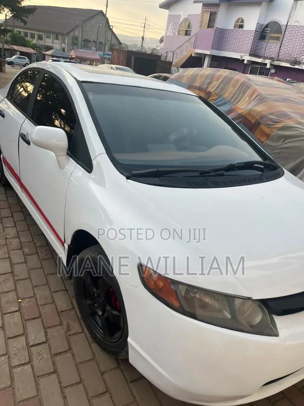Honda Civic 2010 White
