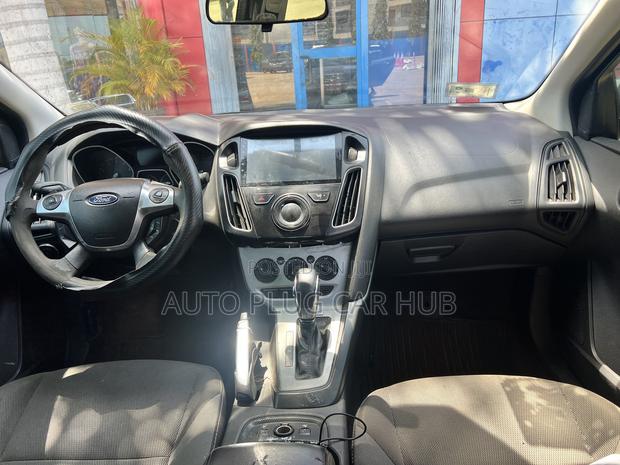 Ford Focus 2013 Gray