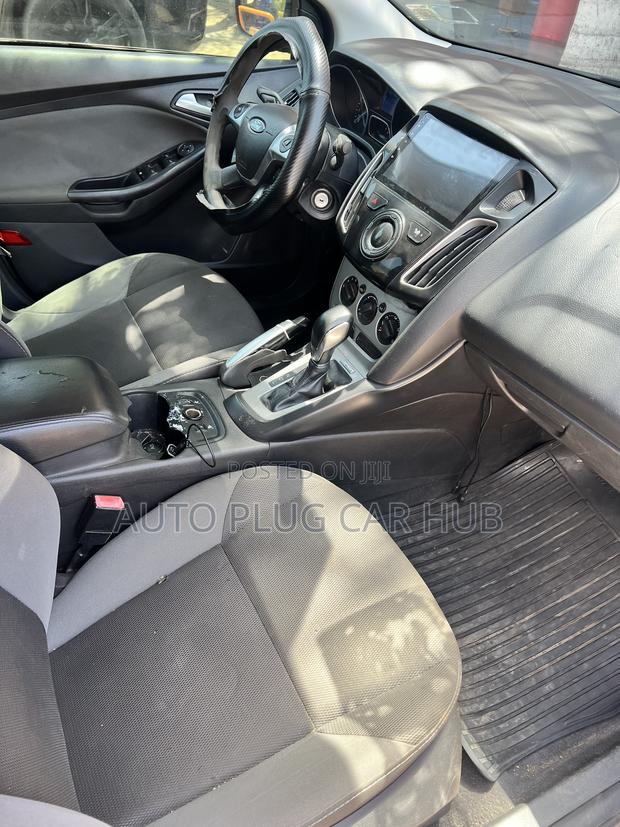 Ford Focus 2013 Gray