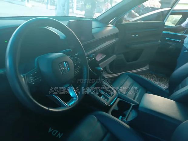 Honda CR-V 2025 Silver
