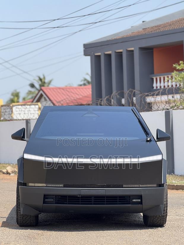 Tesla Cybertruck Cyberbeast 2024 Black
