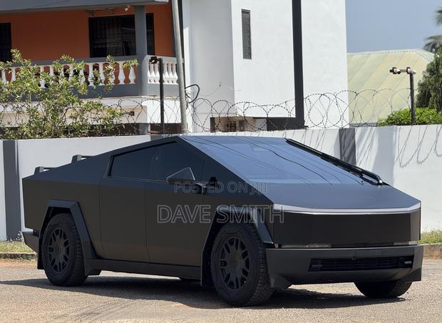 Tesla Cybertruck Cyberbeast 2024 Black