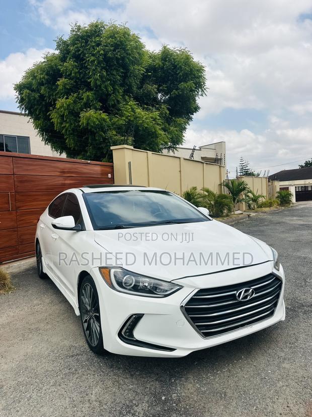 Hyundai Elantra Sport 2018 White