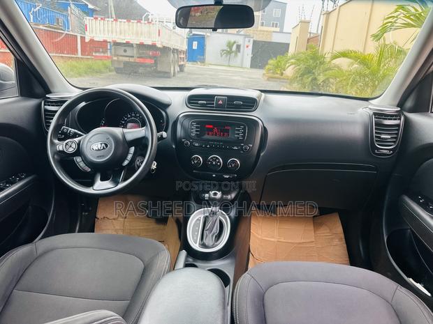 Kia Soul 4dr Wagon (1.6L 4cyl 6A) 2015 Gray