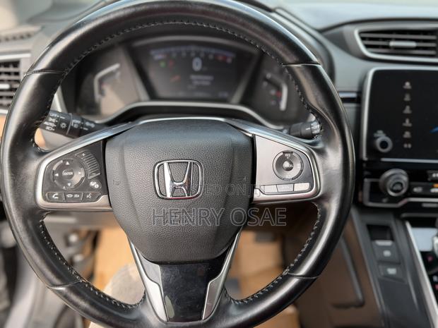 Honda CR-V Touring AWD 2018 Gray
