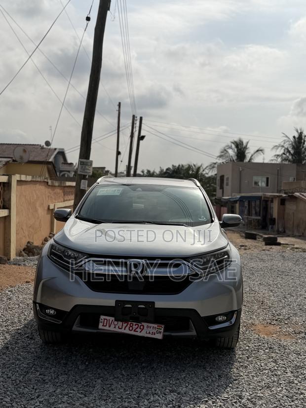 Honda CR-V Touring AWD 2018 Gray