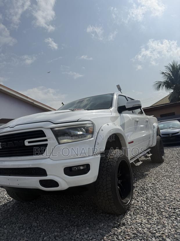 Dodge RAM 1500 5.7 Petrol AWD 2020 White