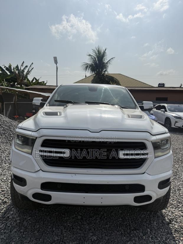 Dodge RAM 1500 5.7 Petrol AWD 2020 White