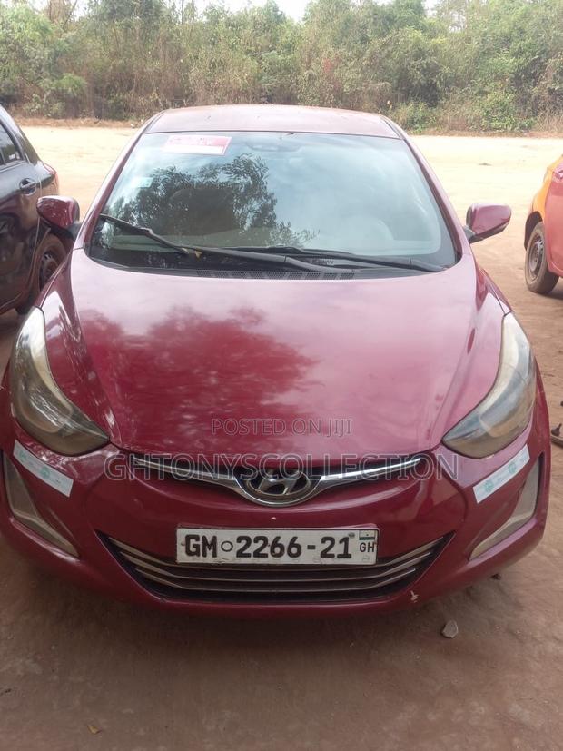 Hyundai Elantra 2014 Red