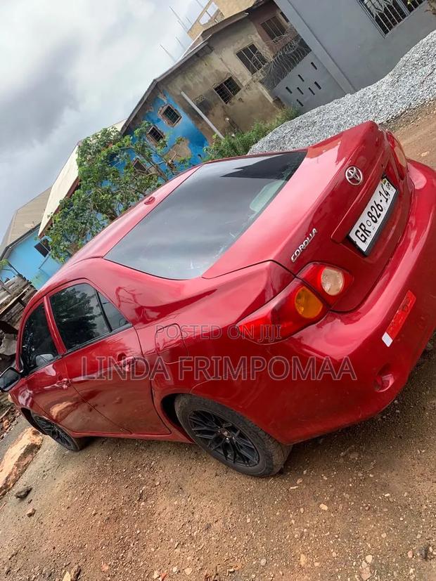 Toyota Corolla 2010 Red