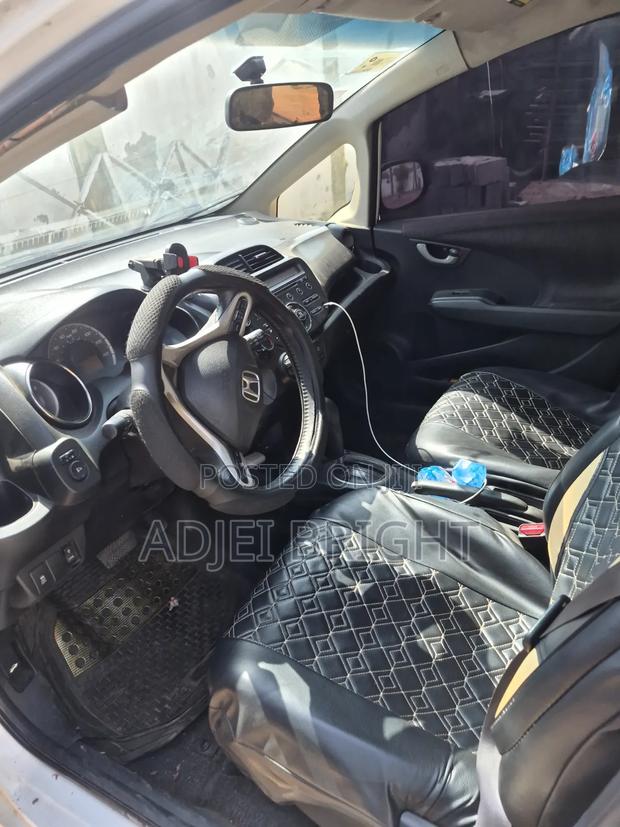 Honda Fit 2012 White