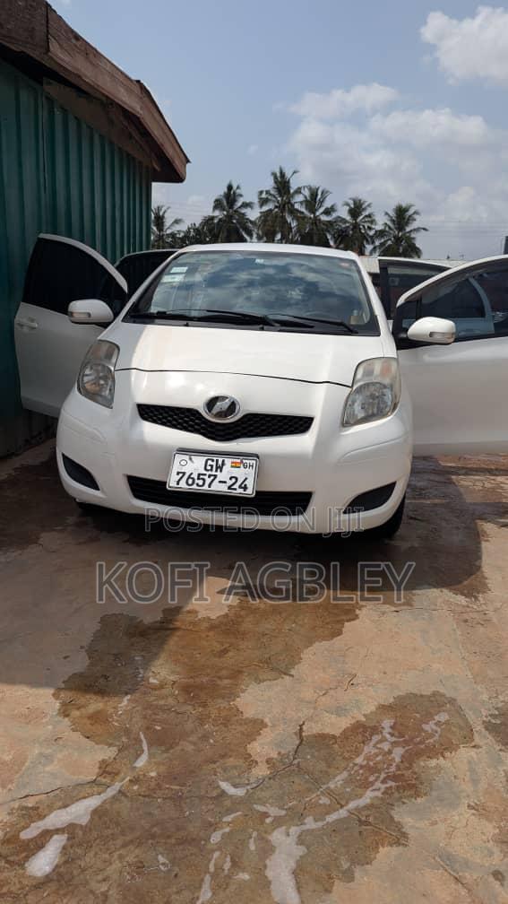 Toyota Vitz 1.0 FWD 3dr 2014 White