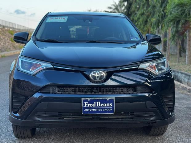 Toyota RAV4 2017 Matt Black