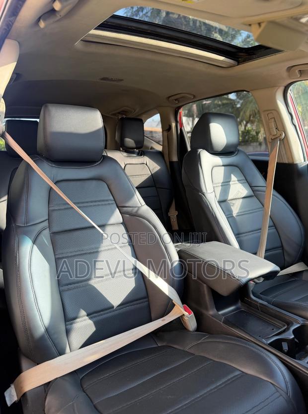 Honda CR-V Touring 4dr SUV (1.5L 4cyl CVT) 2017 Red