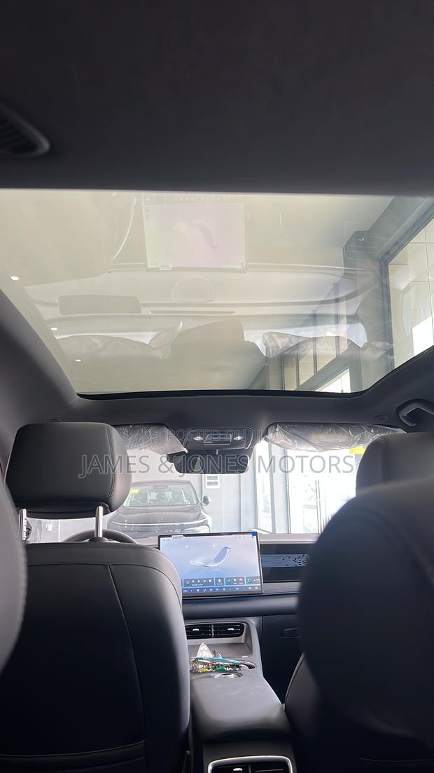 New BYD Seal 6 EV 2026 White