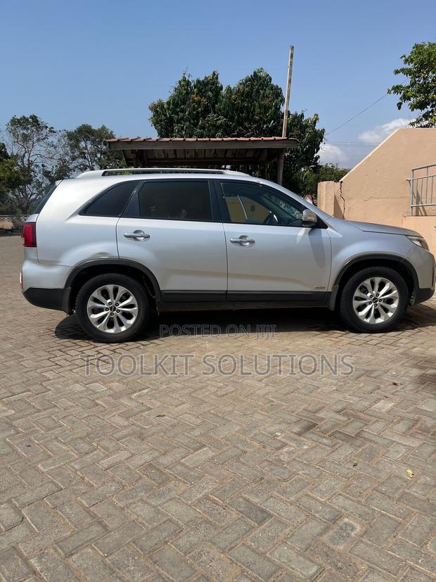 Kia Sorento 2014 Silver