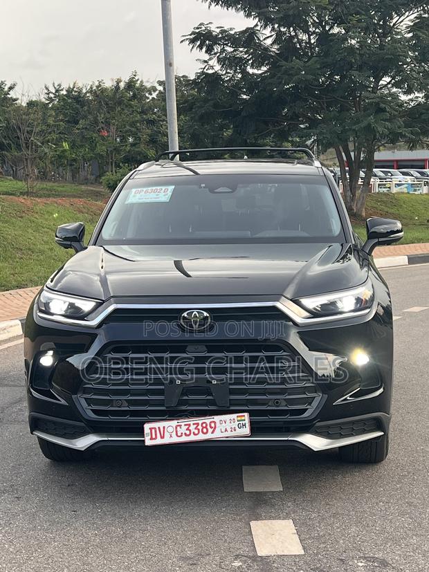 Toyota Highlander Platinum AWD 2026 Black