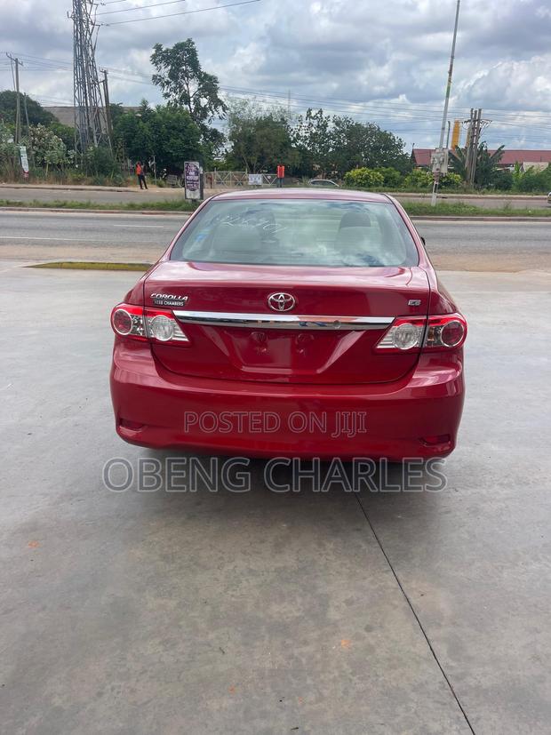 Toyota Corolla LE 4dr Sedan (1.8L 4cyl 4A) 2013 Red