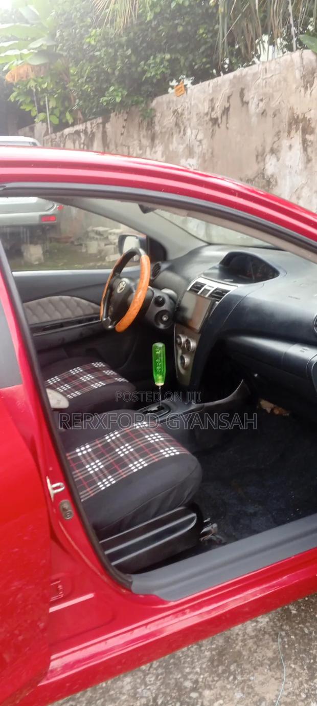 Toyota Yaris 2008 Red