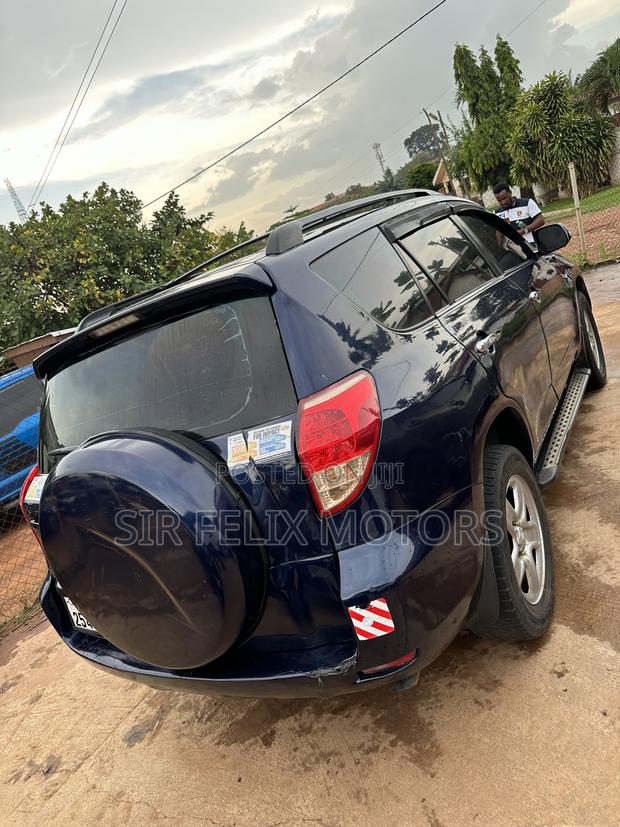 Toyota RAV4 Sport 2009 Blue