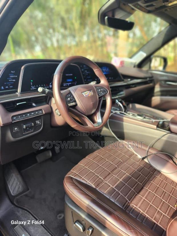 Cadillac Escalade 2021