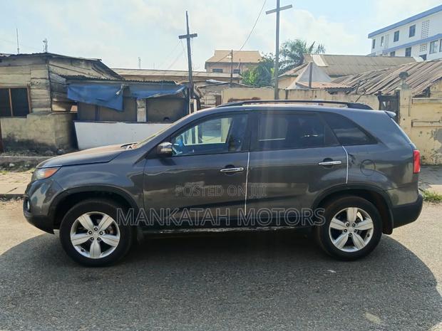 Kia Sorento 2013 Gray