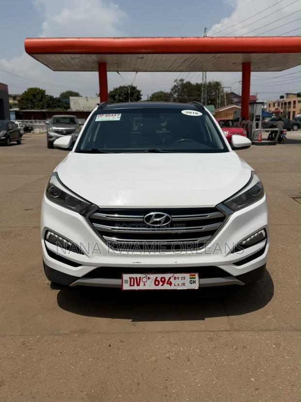 Hyundai Tucson Limited AWD 2018 White