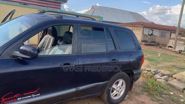 Hyundai Santa Fe 2.7 V6 GLS 4WD 2005