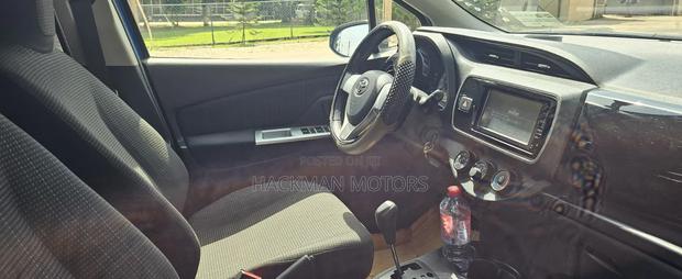Toyota Vitz 2015 Blue