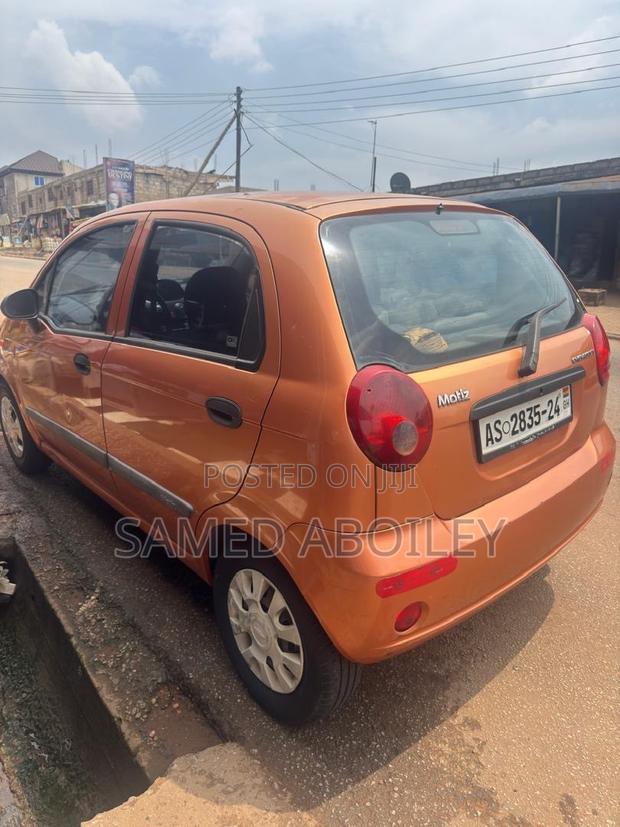 Chevrolet Matiz 2008 Orange