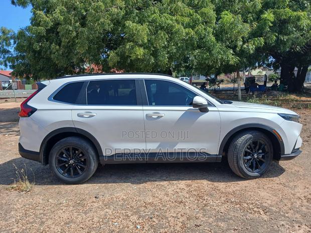 Honda CR-V 2025 White