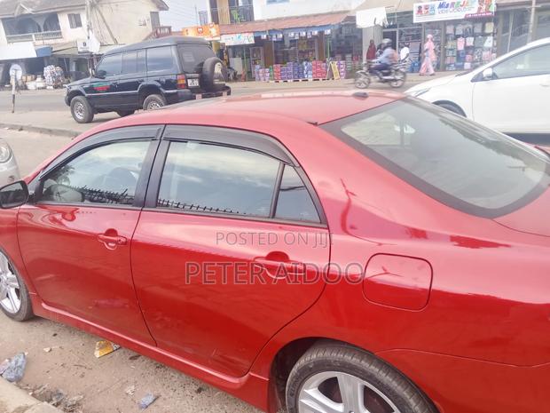 Toyota Corolla 2013 Red